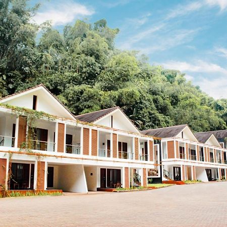 Lembah Permai Resort Sindanglaya المظهر الخارجي الصورة