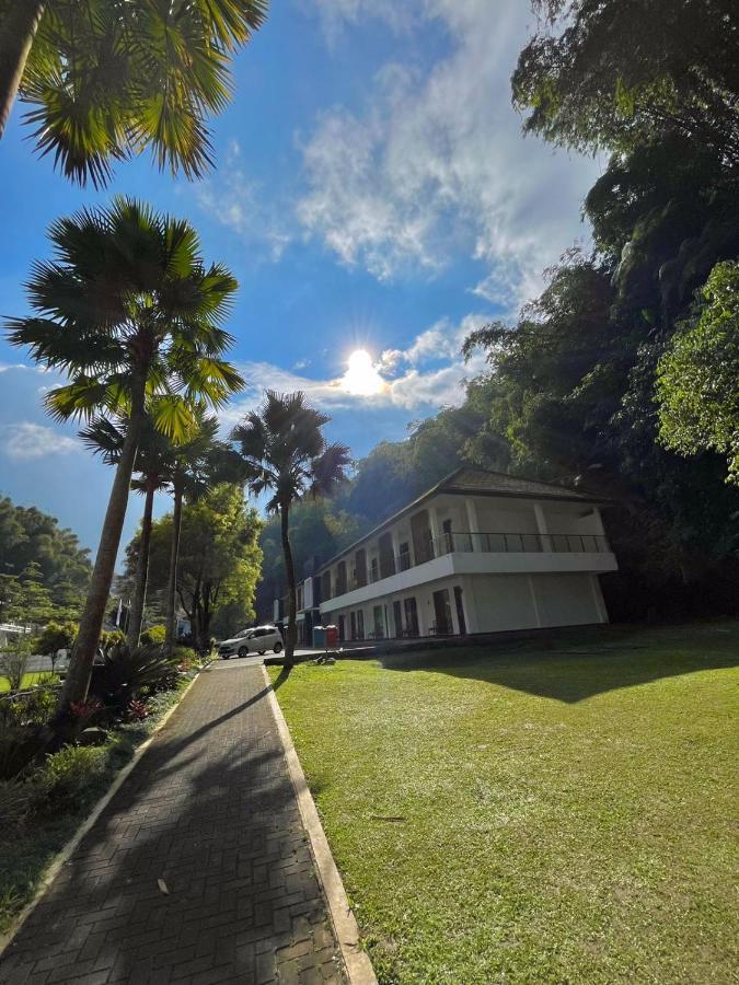 Lembah Permai Resort Sindanglaya المظهر الخارجي الصورة