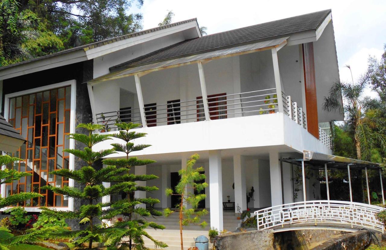 Lembah Permai Resort Sindanglaya المظهر الخارجي الصورة