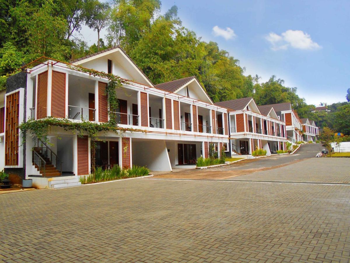 Lembah Permai Resort Sindanglaya المظهر الخارجي الصورة